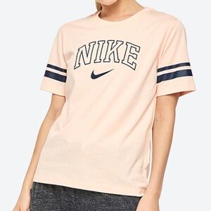Nike top (crop)